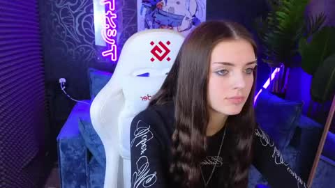 sugar_sophia online show from April 16, 8:26 am