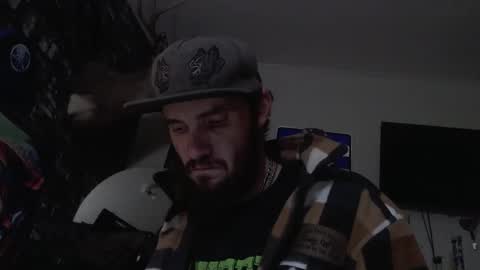 Snapshot of sugarbush696 chatting on October 19, 12:17 pm Sugarbush696 online show from October 19, 12:17 pm