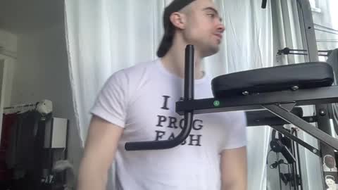 Sugar online show from February 17, 4:59 pm