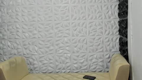 Snapshot of sugarplumxxs chatting on February 8, 12:14 am Jana online show from February 8, 12:14 am