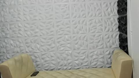 Snapshot of sugarplumxxs chatting on March 7, 2:19 am Jana online show from March 7, 2:19 am