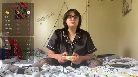 Snapshot of sugarstock chatting on September 23, 7:06 pm SugarStock online show from September 23, 7:06 pm