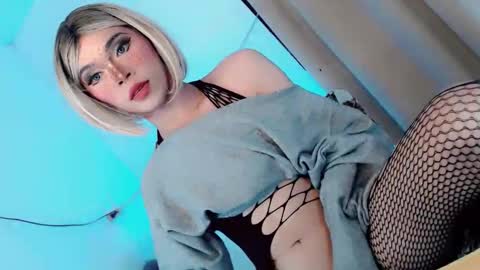 LoveSugar online show from June 4, 7:47 am