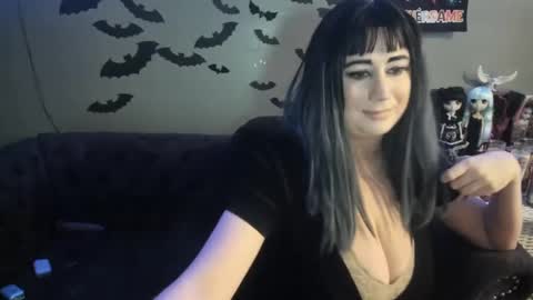 Snapshot of sugary_sweet chatting on March 10, 4:38 am Sugary online show from March 10, 4:38 am
