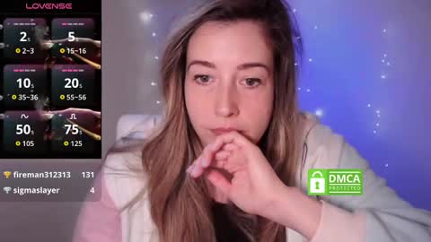 Mia online show from October 31, 1:34 pm