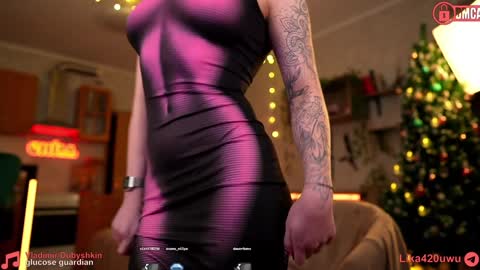 Lika ginger  Jessy blond   online show from December 31, 8:23 pm