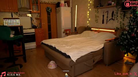 Lika ginger  Jessy blond   online show from January 10, 1:10 am