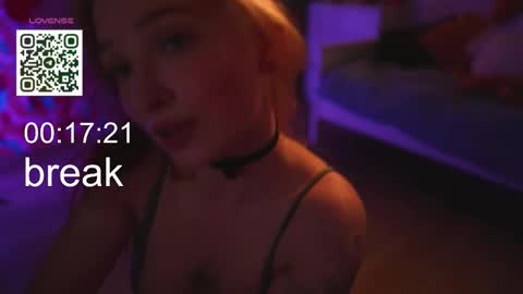 Lika ginger  Jessy blond   online show from September 17, 3:19 am
