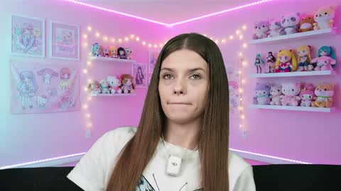 sukie_spooky online show from April 8, 12:27 pm