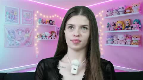 sukie_spooky online show from April 14, 9:04 am