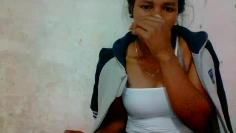 SukieTalore online show from August 4, 4:04 am