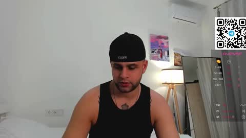 Suleiman and Angie online show from March 14, 11:21 pm