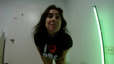 Mary Lana online show from December 1, 4:23 pm