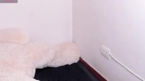 suly online show from January 18, 2:03 am