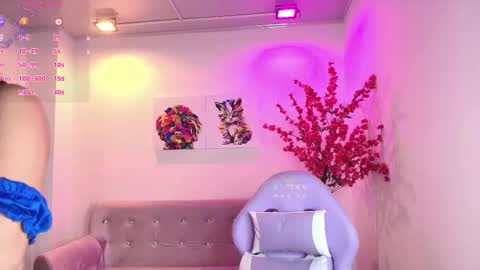 summer_miller online show from February 11, 11:26 am