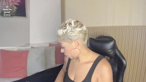 Summer online show from November 18, 11:14 am