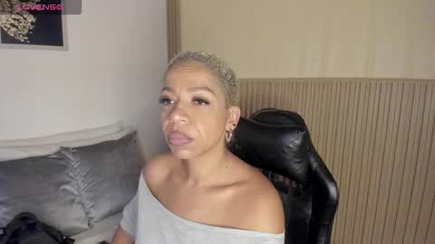 Summer online show from February 1, 12:48 pm