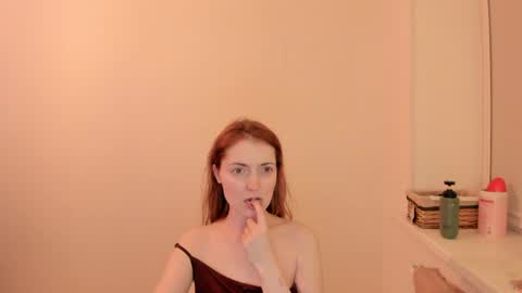 Summer Preston online show from March 30, 10:00 pm