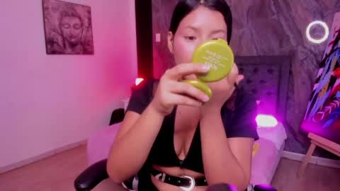 Snapshot of summer_wox chatting on June 3, 6:57 pm Summer Wox online show from June 3, 6:57 pm