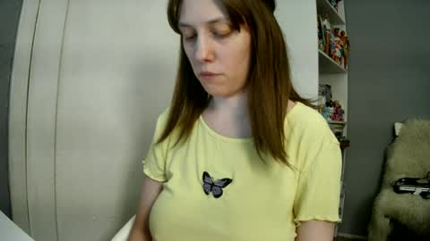 Snapshot of summerbluesky chatting on June 18, 5:17 pm summerbluesky online show from June 18, 5:17 pm