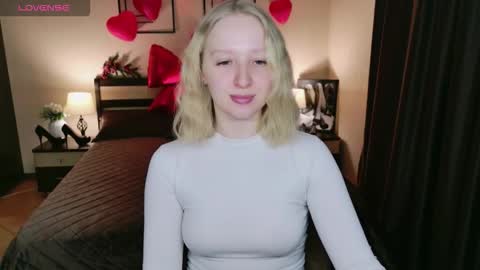 summerjem online show from February 17, 4:31 am