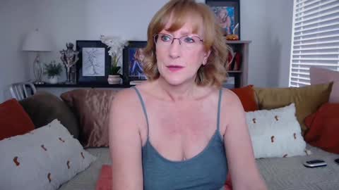 SummerKnightzzz online show from November 13, 1:32 pm