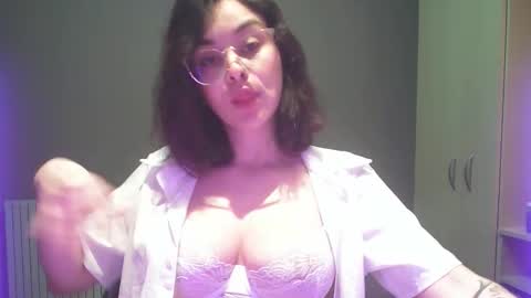 Summer online show from November 4, 7:35 pm