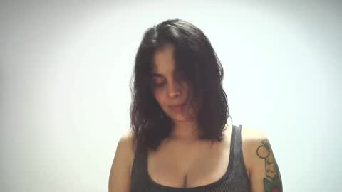 Summer online show from December 1, 7:19 pm