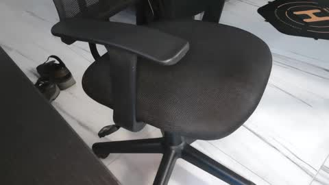 sun116 online show from December 8, 12:40 am