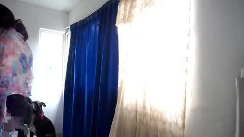 Snapshot of sun1moon6 chatting on April 9, 3:17 pm moon1 online show from April 9, 3:17 pm