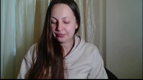 Snapshot of sun__shadow chatting on November 5, 12:27 pm sun__shadow online show from November 5, 12:27 pm