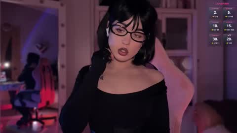 Snapshot of sun_for_you chatting on November 14, 7:34 pm Miss Nelly online show from November 14, 7:34 pm