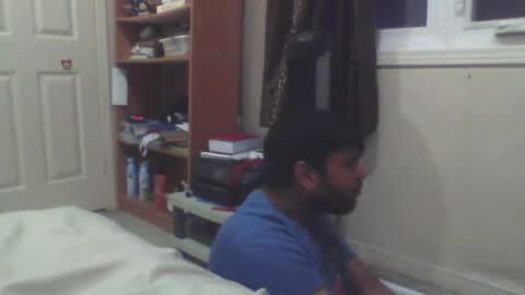 Snapshot of sundoog chatting on December 3, 9:57 pm Sundoog online show from December 3, 9:57 pm