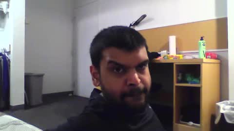 Snapshot of sundoog chatting on February 1, 11:03 pm Sundoog online show from February 1, 11:03 pm