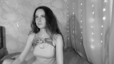 Snapshot of sunloveandwe chatting on April 26, 4:04 pm Mistress Eve online show from April 26, 4:04 pm