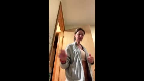 sunnbabe92485 online show from November 16, 12:38 am