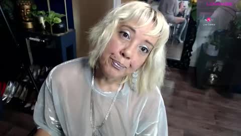 Sunni Knight online show from December 21, 3:46 am