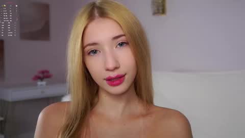 Lily online show from November 27, 2:41 pm