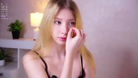 Lily online show from June 15, 2:41 pm