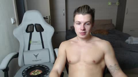 Alice and Sergey online show from February 17, 9:52 pm