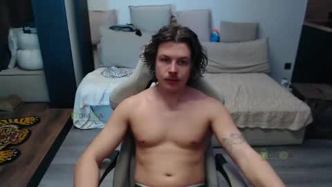 Alice and Sergey online show from April 17, 10:29 am