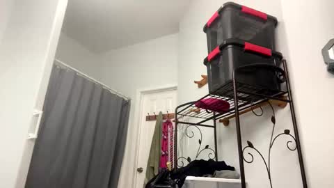 Sunny Clementine online show from November 4, 10:09 pm