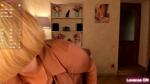 Sunny Katty online show from December 3, 8:56 am