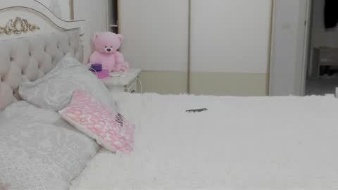 Vanessa online show from April 16, 5:19 am