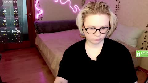 sunny mood online show from January 19, 9:44 am