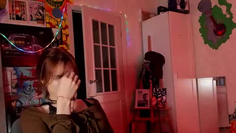 Sunny online show from March 13, 6:25 pm