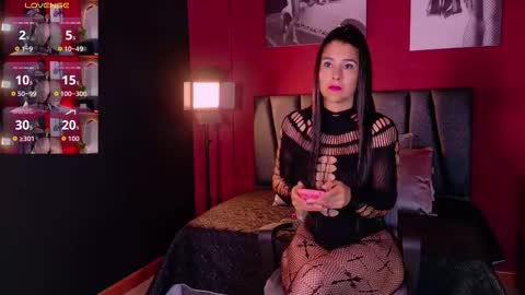 Snapshot of sunny_river chatting on February 23, 1:19 pm Sunny River online show from February 23, 1:19 pm