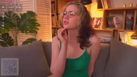 Snapshot of sunny_teaze chatting on July 10, 11:35 am Sunny online show from July 10, 11:35 am