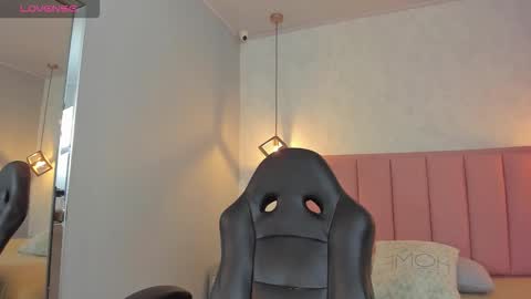  S U N N Y online show from March 27, 1:00 pm