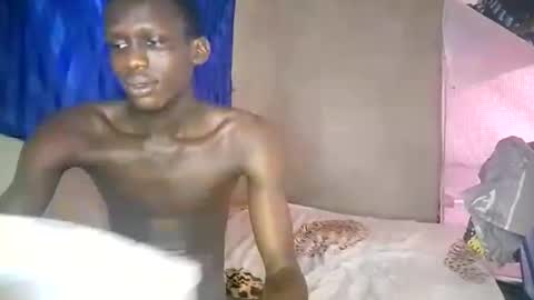 Sunnyblack2 online show from March 10, 12:48 pm